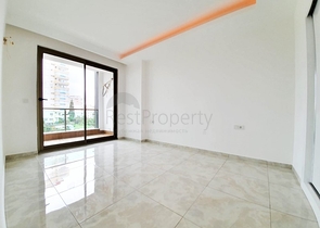 شقة ضمن مجمع فاخر - تصميم  1+1 - في مهموتلار / الانيا 