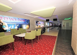 ضمن مجمع فاخر يضم كافة الخدمات -شقة غرفة وصالة - مفروشة - في منطقة جيكجلي / الانيا 