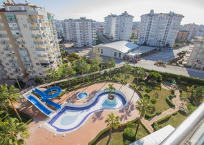 ضمن مجمع فاخر يضم كافة الخدمات -شقة غرفة وصالة - مفروشة - في منطقة جيكجلي / الانيا 