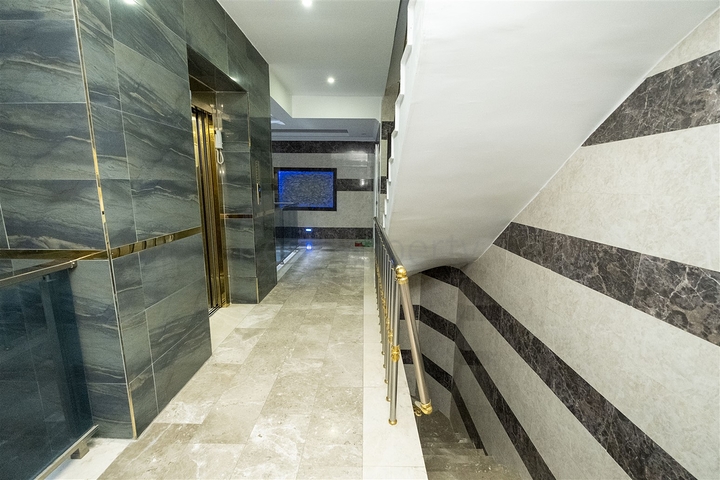 شقة مفروشة 2 + 1 في مجمع ليمان كونيالتي