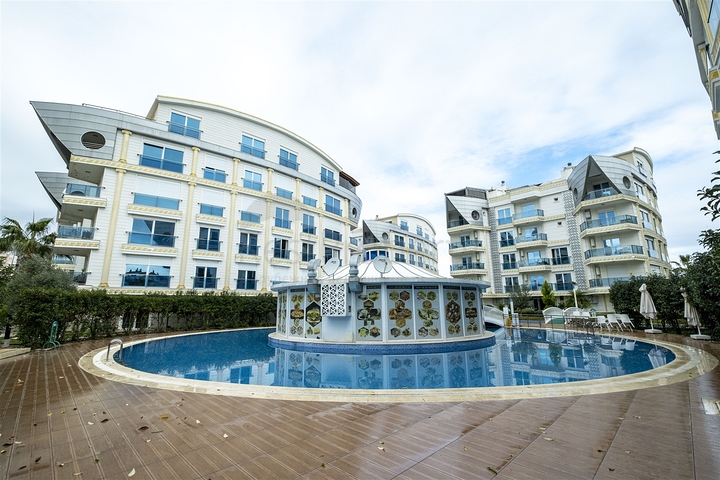 شقة مفروشة 2 + 1 في مجمع ليمان كونيالتي