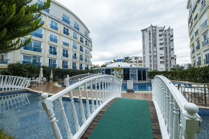 شقة مفروشة 2 + 1 في مجمع ليمان كونيالتي