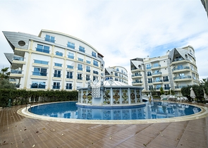 شقة مفروشة 2 + 1 في مجمع ليمان كونيالتي