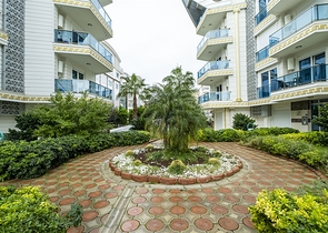 شقة مفروشة 2 + 1 في مجمع ليمان كونيالتي