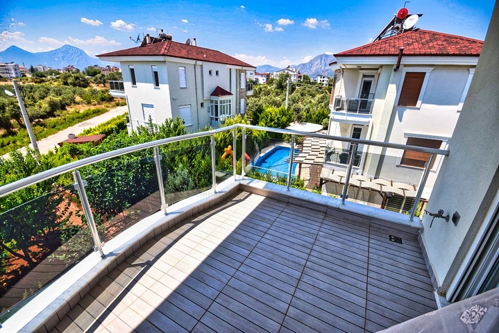 فيلا 6 + 1 في دوشيميتي انطاليا