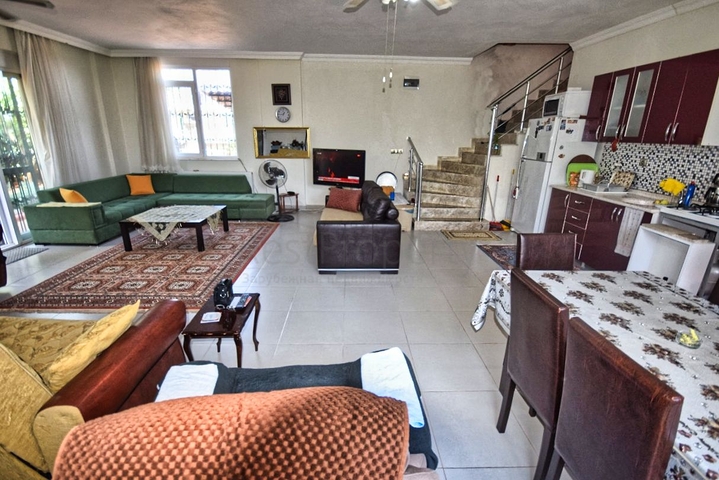 فيلا 6 + 1 في دوشيميتي انطاليا