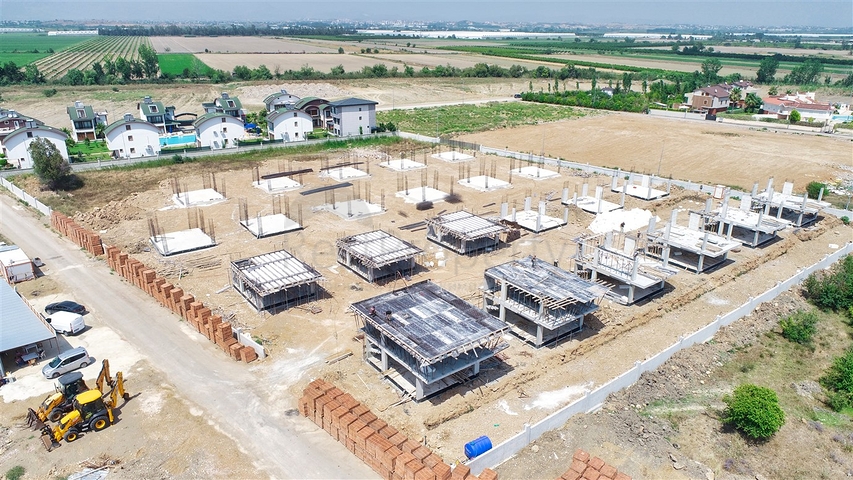 مشروع استثماري لفيلات من 4 غرف نوم في وسط بيليك