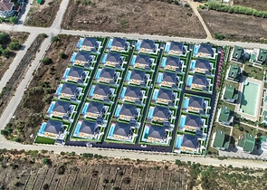 مشروع استثماري لفيلات من 4 غرف نوم في وسط بيليك