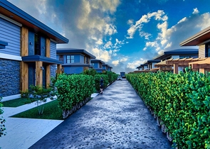 مشروع استثماري لفيلات من 4 غرف نوم في وسط بيليك