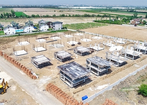 مشروع استثماري لفيلات من 4 غرف نوم في وسط بيليك