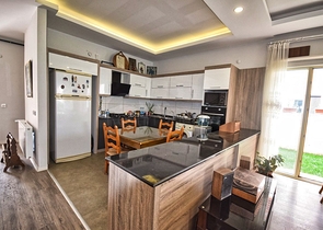 فيلا من 4 غرف نوم في Altinkol Dosemealti أنطاليا