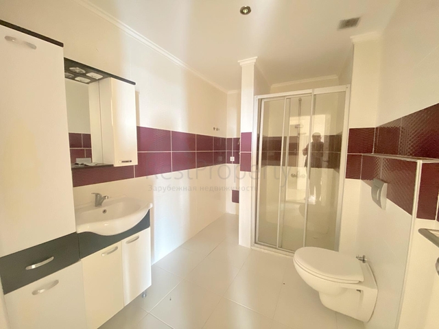 شقة 3 غرف وصالة - مطبخ منفصل - ضمن مجمع - في جيكجلي / الانيا 