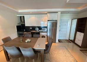 مجمع يضم كافة الخدمات -شقة غرفة وصالة - في كارجي جاك / الانيا 