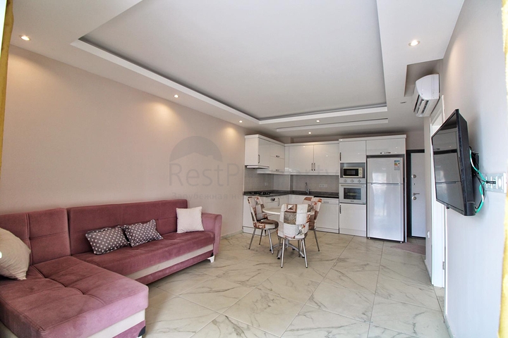 شقة غرفة وصالة -مفروشة - ضمن مجمع -قريب من البحر والخدمات -في مهموتلار / الانيا 