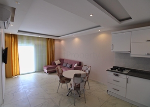 شقة غرفة وصالة -مفروشة - ضمن مجمع -قريب من البحر والخدمات -في مهموتلار / الانيا 