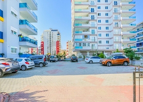 شقة غرفة وصالة -مفروشة - ضمن مجمع -قريب من البحر والخدمات -في مهموتلار / الانيا 