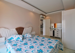 شقة غرفة وصالة -مفروشة - ضمن مجمع -قريب من البحر والخدمات -في مهموتلار / الانيا 