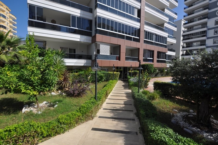 شقة 1+1 - مفروشة -ضمن مجمع سكني - في مهموتلار / الانيا 