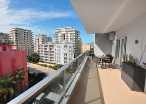 شقة 1+1 - مفروشة -ضمن مجمع سكني - في مهموتلار / الانيا 