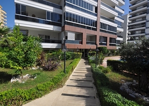 شقة 1+1 - مفروشة -ضمن مجمع سكني - في مهموتلار / الانيا 