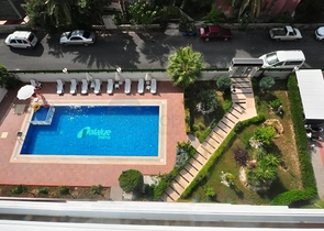 شقة 1+1 - مفروشة -ضمن مجمع سكني - في مهموتلار / الانيا 