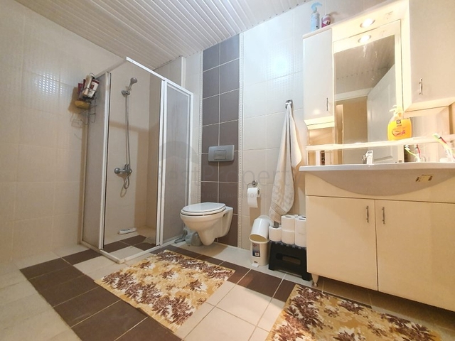 سعر جذاب - شقة مفروشة - غرفتين وصالة -قريبة من الخدمات والبحر -مهموتلار / الانيا 