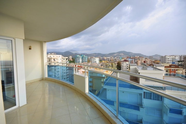 اطلالة بحر - شقق ضمن مجمع فاخر - في مهموتلار / الانيا 