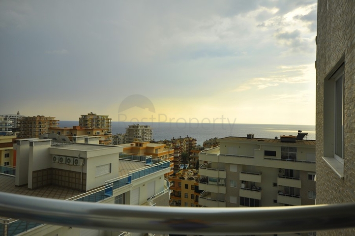 اطلالة بحر - شقق ضمن مجمع فاخر - في مهموتلار / الانيا 