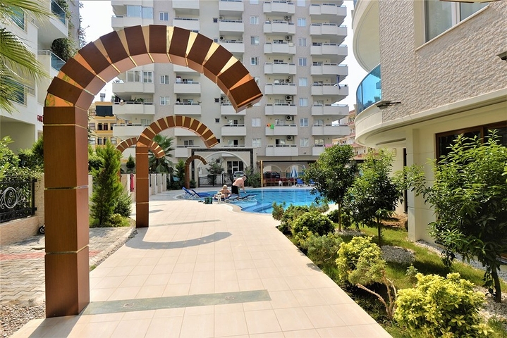 اطلالة بحر - شقق ضمن مجمع فاخر - في مهموتلار / الانيا 