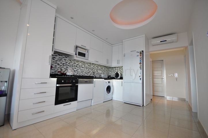 اطلالة بحر - شقق ضمن مجمع فاخر - في مهموتلار / الانيا 