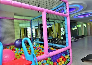 اطلالة بحر - شقق ضمن مجمع فاخر - في مهموتلار / الانيا 