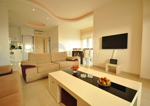 اطلالة بحر - شقق ضمن مجمع فاخر - في مهموتلار / الانيا 