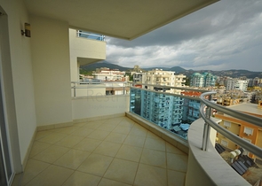 اطلالة بحر - شقق ضمن مجمع فاخر - في مهموتلار / الانيا 