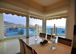 اطلالة بحر - شقق ضمن مجمع فاخر - في مهموتلار / الانيا 