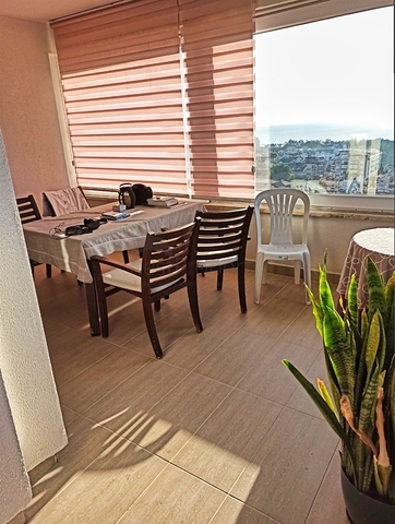 شقة واسعة 5 + 1 على مسافة قريبة من البحر في أنطاليا