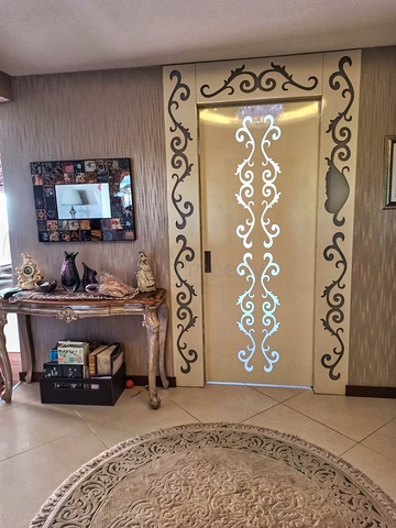 شقة واسعة 5 + 1 على مسافة قريبة من البحر في أنطاليا