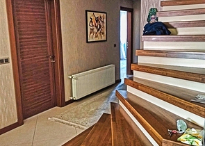 شقة واسعة 5 + 1 على مسافة قريبة من البحر في أنطاليا