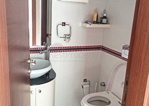 شقة واسعة 5 + 1 على مسافة قريبة من البحر في أنطاليا