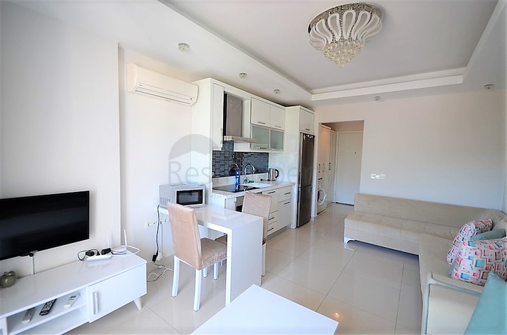 قريب من البحر والخدمات -استديو مفروش - ضمن مجمع سكني - في مهموتلار / الانيا 