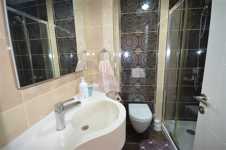 قريب من البحر والخدمات -استديو مفروش - ضمن مجمع سكني - في مهموتلار / الانيا 