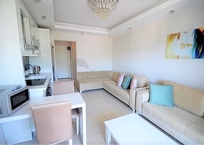 قريب من البحر والخدمات -استديو مفروش - ضمن مجمع سكني - في مهموتلار / الانيا 