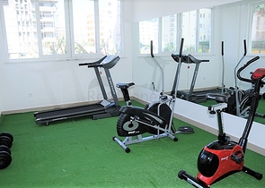 قريب من البحر والخدمات -استديو مفروش - ضمن مجمع سكني - في مهموتلار / الانيا 