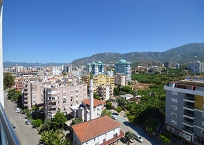 قريب من البحر والخدمات -استديو مفروش - ضمن مجمع سكني - في مهموتلار / الانيا 