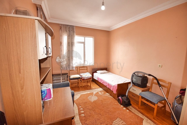 شقة 3 + 1 تطل على البحر الأبيض المتوسط ​​في لارا أنطاليا