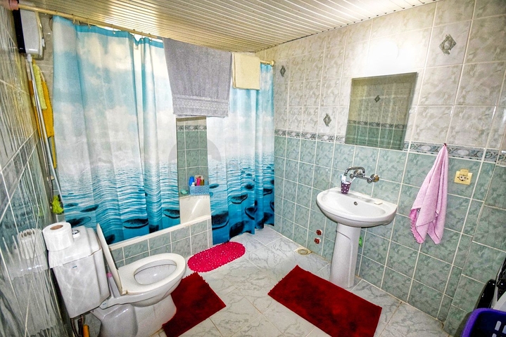 شقة 3 + 1 تطل على البحر الأبيض المتوسط ​​في لارا أنطاليا