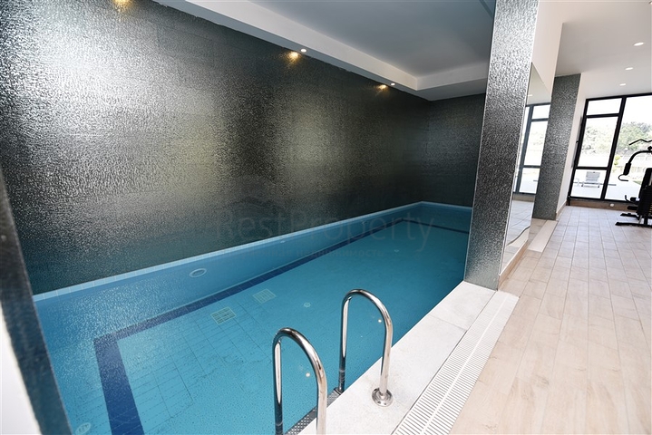 شقة 3 غرف وصالة - مطبخ مغلق - ضمن مجمع يضم كافة الخدمات - في مهموتلار / الانيا 