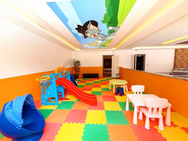 شقة غرفة وصالة -مؤثثة - ضمن مجمع سكني جديد - في مهموتلار / الانيا 