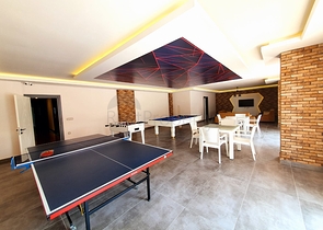 شقة غرفة وصالة -مؤثثة - ضمن مجمع سكني جديد - في مهموتلار / الانيا 