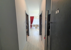 شقة غرفة وصالة -مؤثثة - ضمن مجمع سكني جديد - في مهموتلار / الانيا 