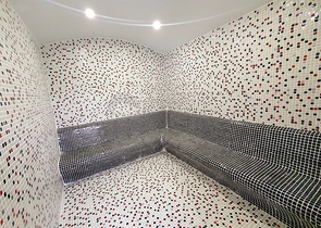 شقة غرفة وصالة -مؤثثة - ضمن مجمع سكني جديد - في مهموتلار / الانيا 